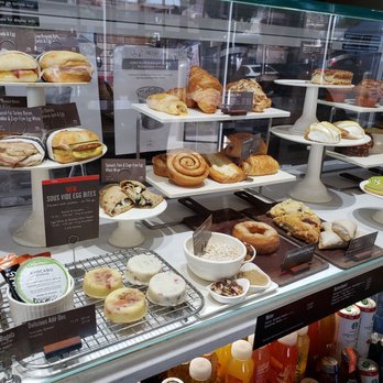 Starbucks - Coffee & Tea Near Me - Glendale, California