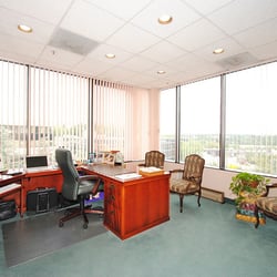 Bruce R Gilbert MD, PhD, PC - Consultation room