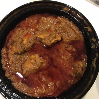 Darbar - 12 Spice Chicken Curry. look at all the oil - Indian Near Me - Baltimore, Maryland