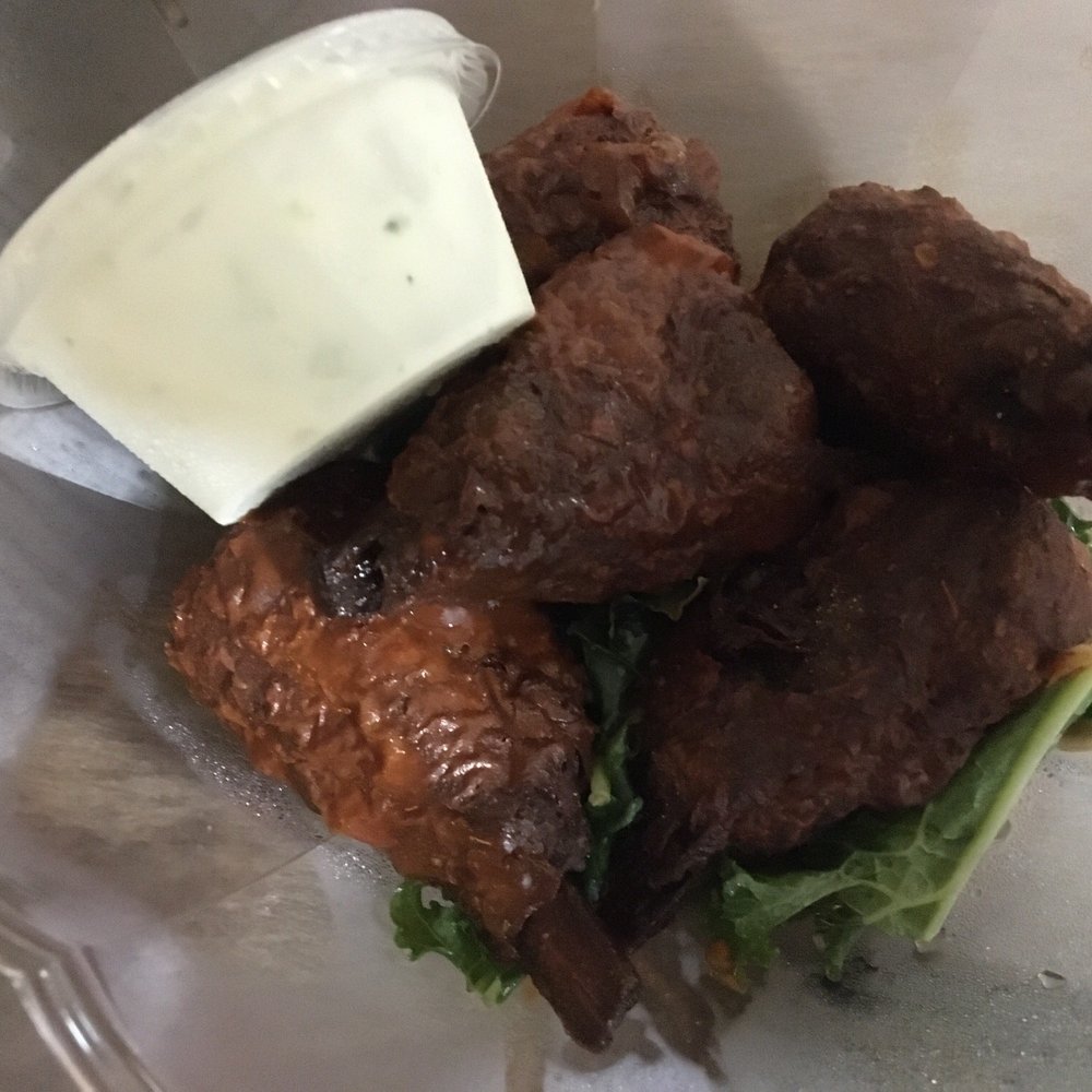 Earth Burger - Buffalo Wings - Burgers Near Me - San Antonio, Texas