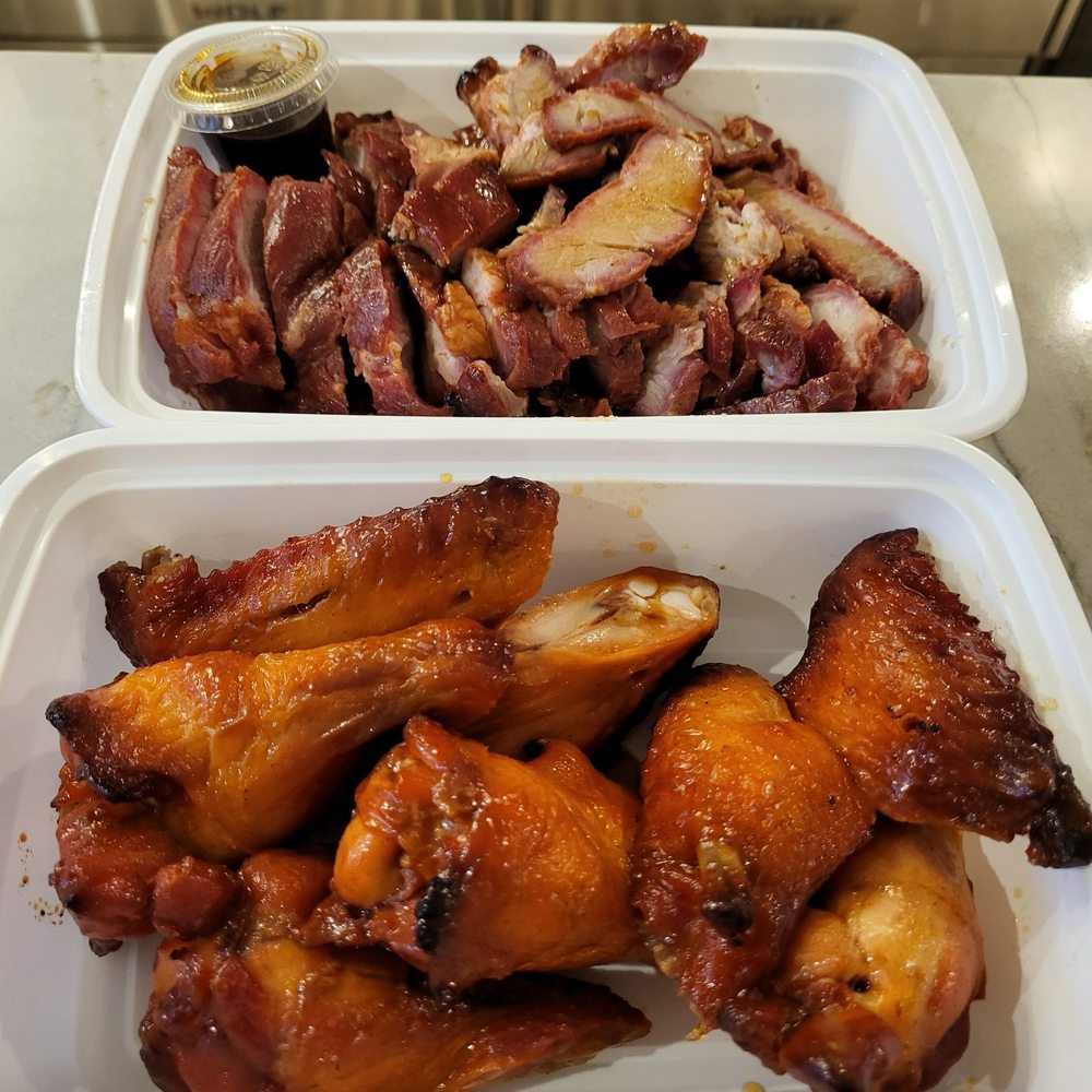 Corner 28 - Roast pork and honey BBQ wings - Chinese Near Me - Flushing, New York Corner 28 - Roast pork and honey BBQ wings - Chinese Near Me - Flushing, New York