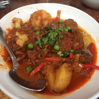 B Star - Veggie curry with brown rice - Burmese Near Me - San Francisco, California B Star - Veggie curry with brown rice - Burmese Near Me - San Francisco, California