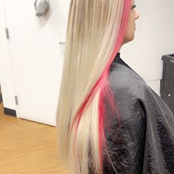 Travis’s Hair Salon