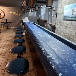 Lee And Ricks Oyster Bar - Oyster bar awaits with freshed shucked in front o you