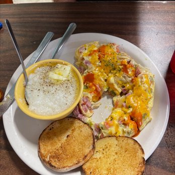 Perfect Cup - Western Omelet - Breakfast & Brunch Near Me - Matlacha, Florida Perfect Cup - Western Omelet - Breakfast & Brunch Near Me - Matlacha, Florida