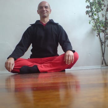 Tandava - Meditationslehrer Pierre Beguin - Dance Schools Near Me - Berlin, BE