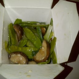 Black Mushrooms with Tofu