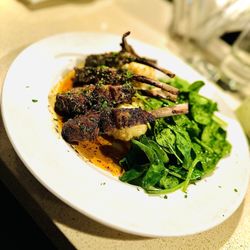 Plan B Restaurant - The famous Rack of Lamb