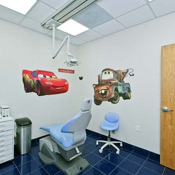Homer Sedighi, DMD - Dental Exam Room - Pediatric Dentists Near Me - Chesterfield, Missouri Homer Sedighi, DMD - Dental Exam Room - Pediatric Dentists Near Me - Chesterfield, Missouri
