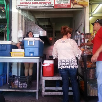 Tamales Munoz - storefront view from the benches. - Mexican Near Me - Tijuana, BCN