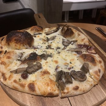 Kitchen Social - Mushroom pizza - Cocktail Bars Near Me - Columbus, Ohio Kitchen Social - Mushroom pizza - Cocktail Bars Near Me - Columbus, Ohio
