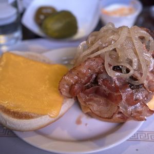 KRUG’S TAVERN - 549 Photos & 542 Reviews - 118 Wilson Ave, Newark, New Jersey - Dive Bars