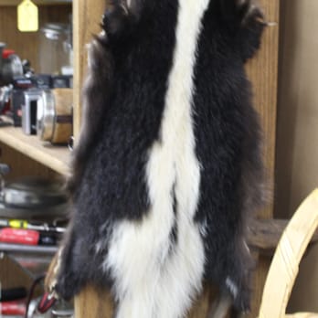 Logan Antique Mall - Loganskunk - Antiques Near Me - Logan, Ohio Logan Antique Mall - Loganskunk - Antiques Near Me - Logan, Ohio