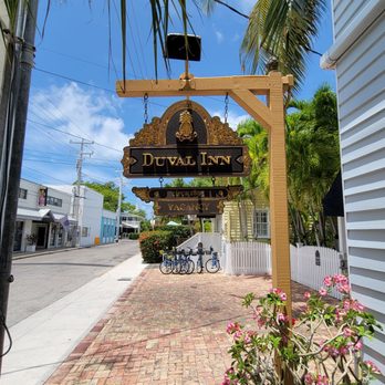 Duval Inn - Here's the sign - Hotels Near Me - Key West, Florida