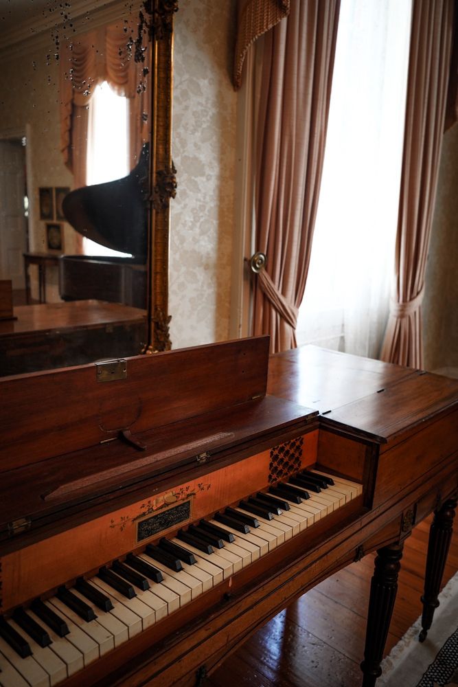 AUBURN ANTEBELLUM HOME Updated September 2024 400 Duncan Ave