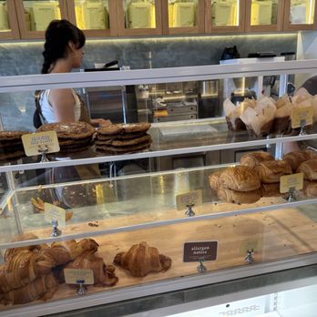 La La Land - Pastries - Coffee & Tea Near Me - Newport Beach, California