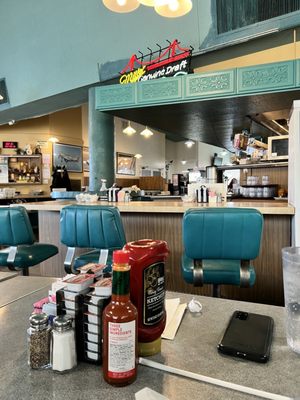 Peter's Cafe by null