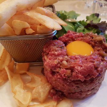 Le Sporting - Brasseries Near Me - Saint Tropez, 83