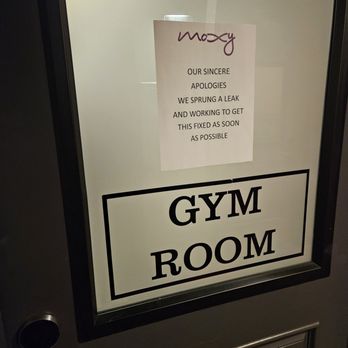 MOXY Phoenix Tempe - Hotels Near Me - Tempe, Arizona