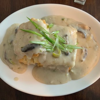 POST - Vegan Biscuits and Gravy - Breakfast & Brunch Near Me - New York, New York POST - Vegan Biscuits and Gravy - Breakfast & Brunch Near Me - New York, New York