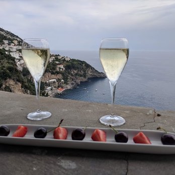 Grand Hotel Tritone - Compliments of the bar when they realized it was our honeymoon - Hotels Near Me - Praiano, SA