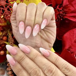 Organic Nails & Spa - Beautiful ombré nails by Lili! I love my nails!!