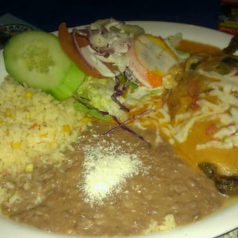 Mariscos Playa De Corales - Chile relleno lunch special (with mystery cheese sauce?!) - Seafood Near Me - Placentia, California Mariscos Playa De Corales - Chile relleno lunch special (with mystery cheese sauce?!) - Seafood Near Me - Placentia, California
