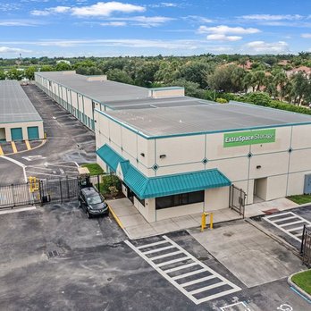 Extra Space Storage - 6040 - Alternate Beauty Image - Self Storage Near Me - Pembroke Pines, Florida