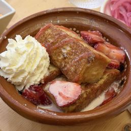 French toast fresas con crema French toast fresas con crema