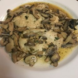 Mama's Pizza Italian Restaurant - Chicken piccata