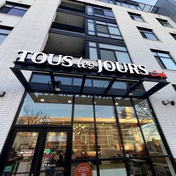 Tous Les Jours - Outside - Bakeries Near Me - Pittsburgh, Pennsylvania