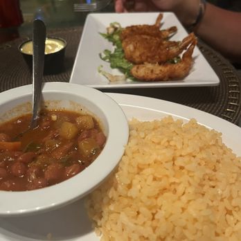 Shipwreck Bar & Grill - 6 shrimp, rice and beans - Seafood Near Me - Rincon, Puerto Rico