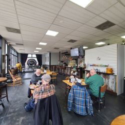 The Wooden Pickle Cafe