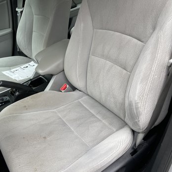 Luxury Details - Seat cleaning - Car Wash Near Me Luxury Details - Seat cleaning - Car Wash Near Me