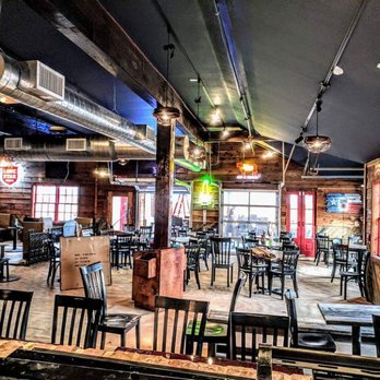 Cypress Trail Hideout - Smokehouse Near Me - Cypress, Texas