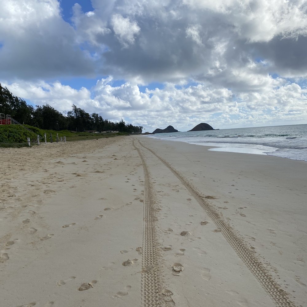 Bellows Field Beach Park - Beaches Near Me - Waimanalo, Hawaii
