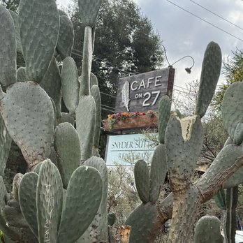 Cafe on 27 - Front - Breakfast & Brunch Near Me - Topanga, California Cafe on 27 - Front - Breakfast & Brunch Near Me - Topanga, California
