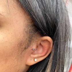 Detroit Ink Spot - Tragus piercing