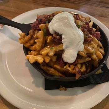 51 Park Restaurant & Tavern - Waffle fries - Pizza Near Me - Lee, Massachusetts 51 Park Restaurant & Tavern - Waffle fries - Pizza Near Me - Lee, Massachusetts