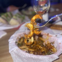 Cronies Sports Grill - Chili cheese fries