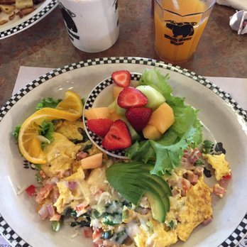 Black Bear Diner Oakley - Yum - Diners Near Me - Oakley, California