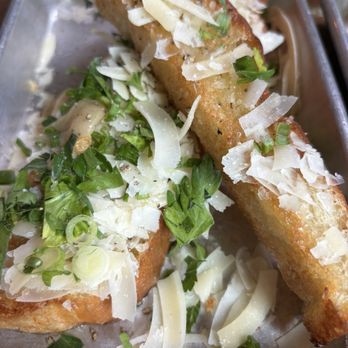 Patrizi's - Garlic Bread - Italian Near Me - Austin, Texas Patrizi's - Garlic Bread - Italian Near Me - Austin, Texas