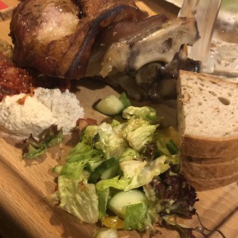 Pivnice Pegas - Pork knee - Czech Near Me - Brno, JM