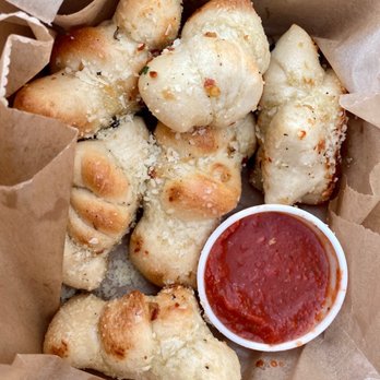 Flippin Pizza - Garlic Knots - Pizza Near Me - Dana Point, California