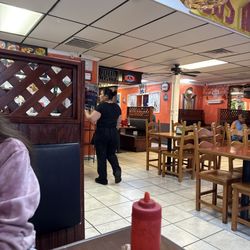 Taqueria Los Altos - Inside