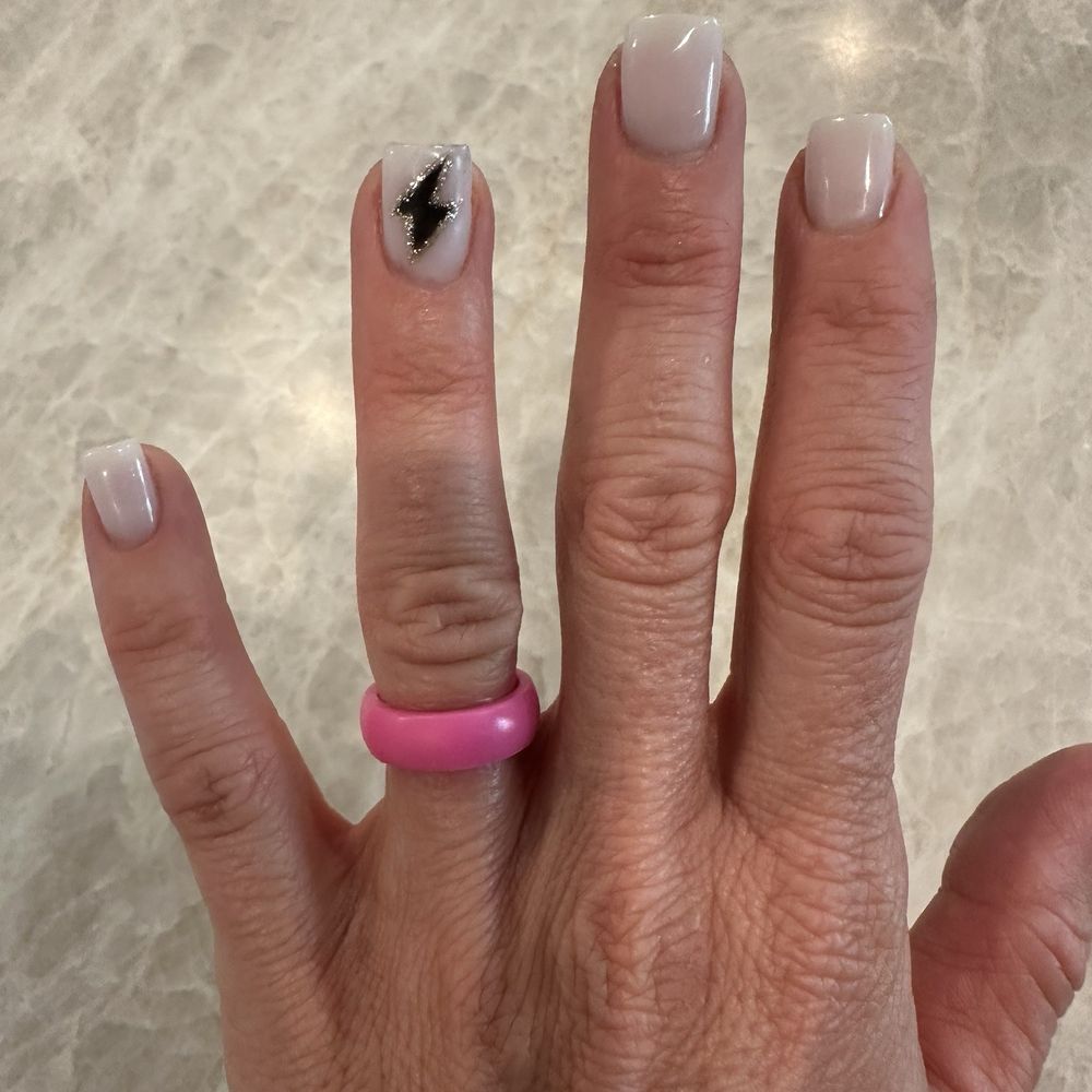 Dip manicure Dip manicure
