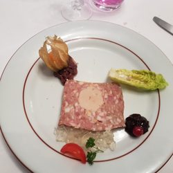 Au Ménil
