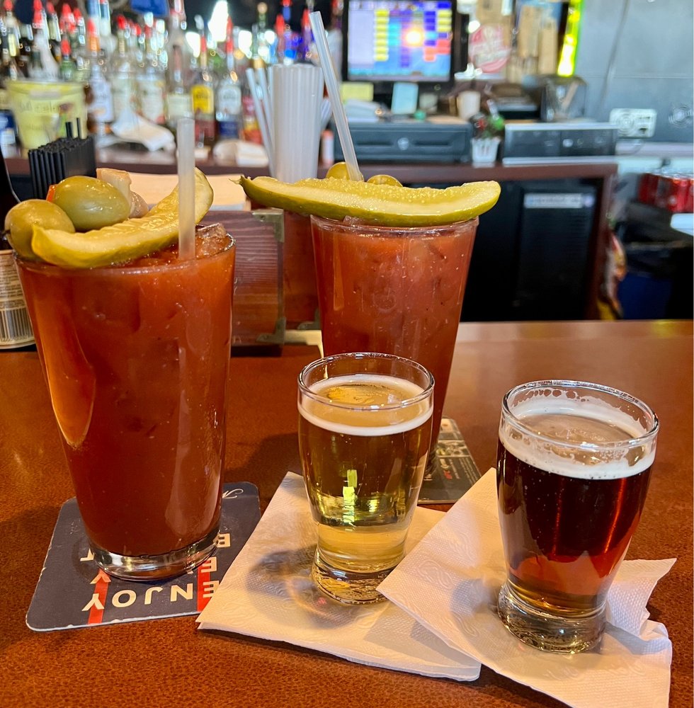 SUNDOWN SALOON Updated August 2024 57 S Stoughton Rd, Madison, Wisconsin Bars Restaurant