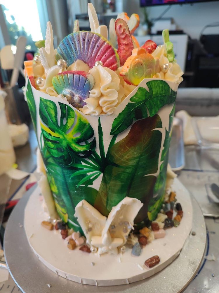 KEY WEST CAKE FAIRY Updated October 2024 1909 St, Key West