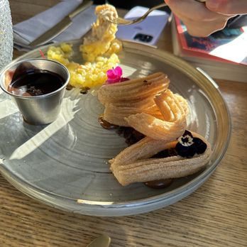 Madera at Treehouse London - Churros - Mexican Near Me - London, XGL Madera at Treehouse London - Churros - Mexican Near Me - London, XGL